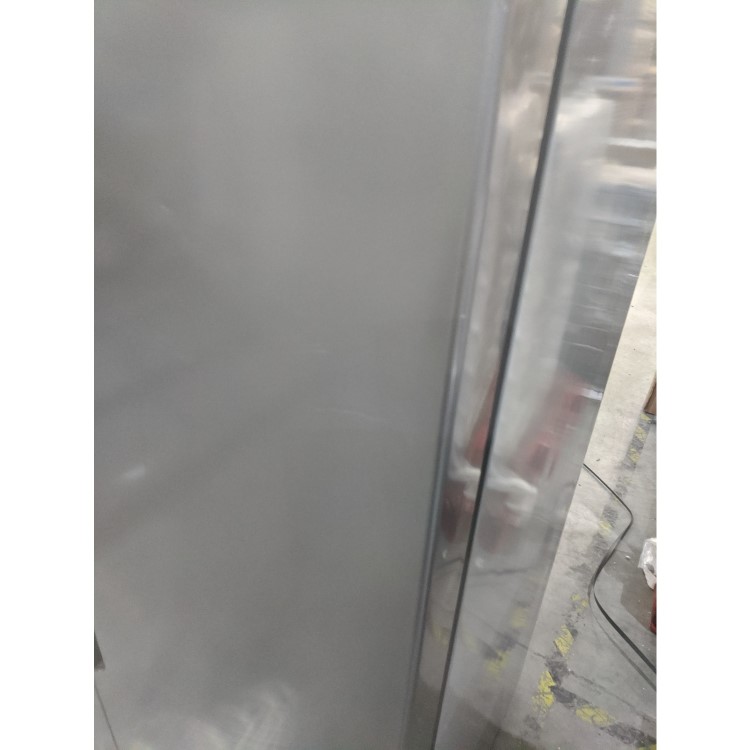 GRADE A2 - Hisense RS694N4TD1 Side-by-side American Fridge Freezer With Non Plumbed Ice & Water Dispenser - Silver