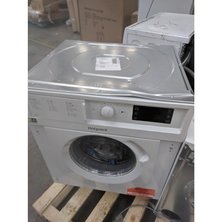 GRADE A3 - Hotpoint BIWMHG71284 7kg 1200rpm Integrated Washing Machine - White