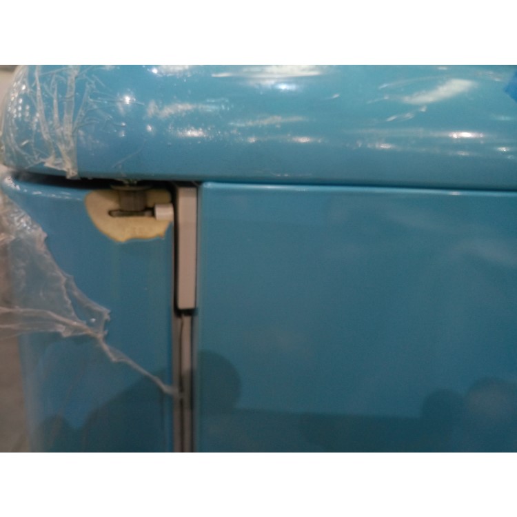 GRADE A3 - Gorenje ORB153BL 60cm Wide Right Hinge Retro Style Freestanding Fridge - Baby Blue