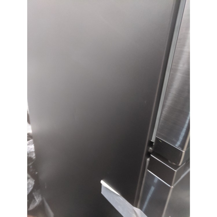 GRADE A2 - Samsung RB38J7535SR 60/40 Freestanding Fridge Freezer With In-door Water Dispenser - Stainless Steel