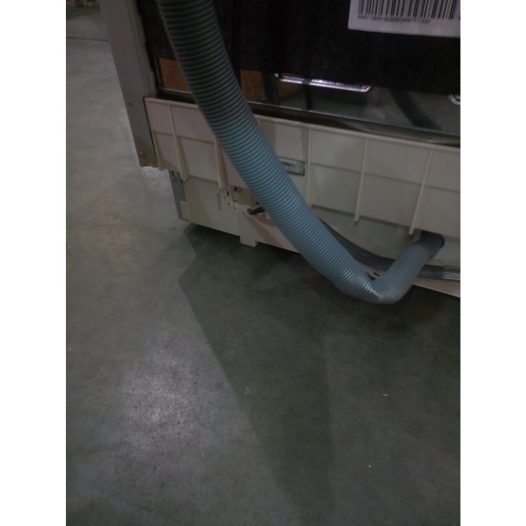 GRADE A2 - Hotpoint HFC3C26WSV 14 Place Extra Efficient Freestanding Dishwasher - Silver