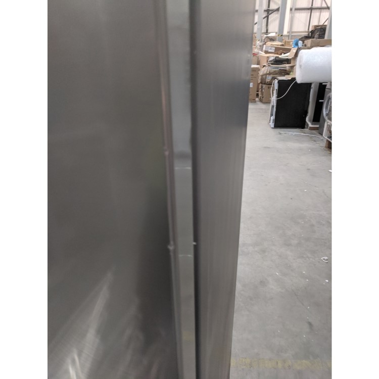 GRADE A3 - Samsung RB33N321NSS 60/40 Frost Free Freestanding Fridge Freezer - Inox