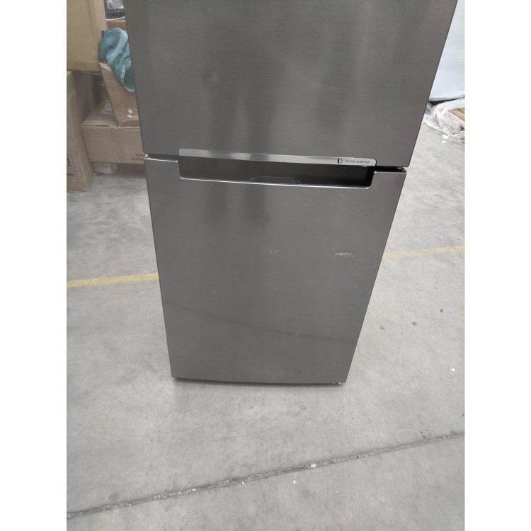 GRADE A3 - Samsung RB33N321NSS 60/40 Frost Free Freestanding Fridge Freezer - Inox