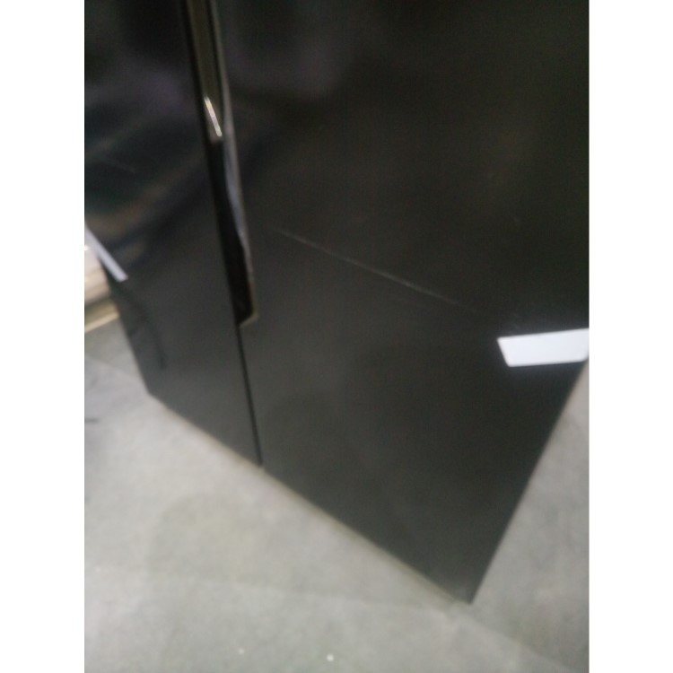 GRADE A2 - Fridgemaster MS91515BFF Side-by-side American Fridge Freezer With Non-Plumbed Water Dispenser - Black