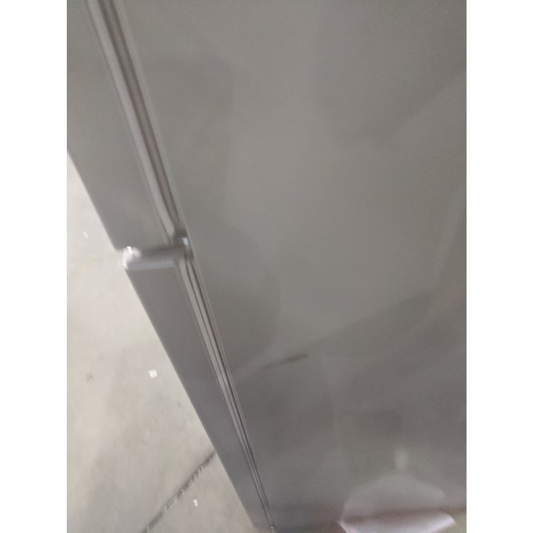 GRADE A3 - Indesit LD85F1S 189x60cm 296 50/50 Litre Freestanding Fridge Freezer - Silver