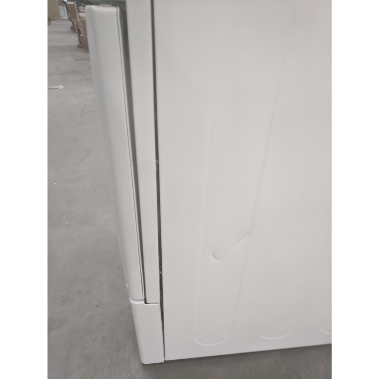 GRADE A3 - Indesit IDCE8450BH 8kg Freestanding Condenser Tumble Dryer Polar White