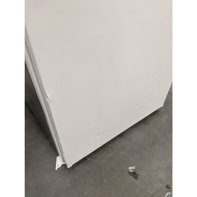 GRADE A3 - Hotpoint HSZ1801AA Tall In-column Integrated Fridge With Icebox
