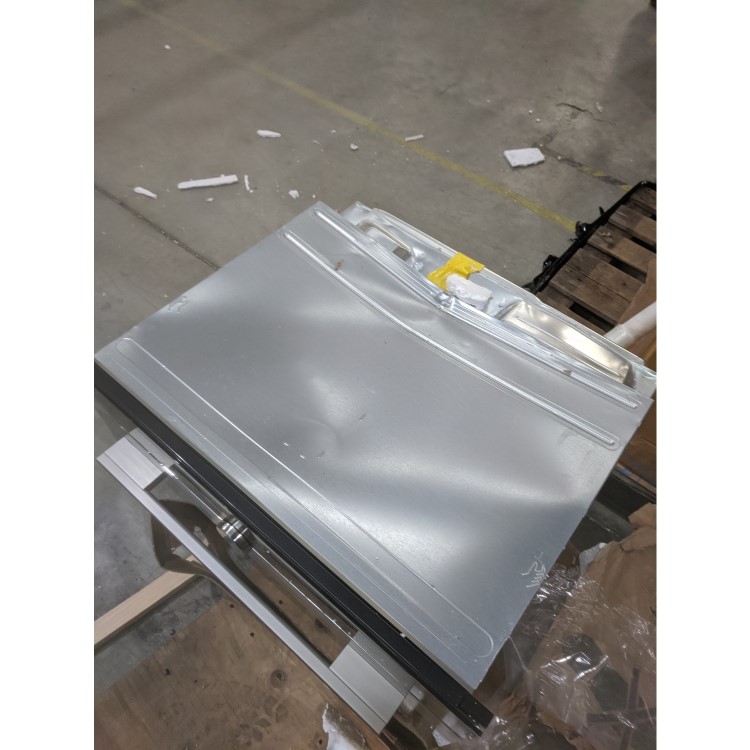 GRADE A3 - Siemens HR676GBS6B iQ700 Wifi Connected Built In Electric Single Oven with Steam Function - Stainless Steel
