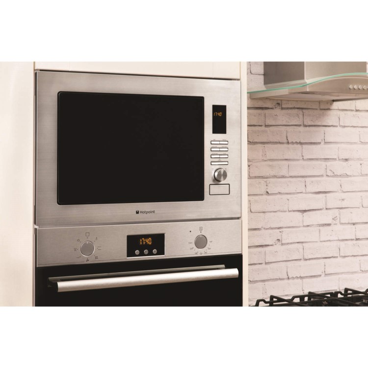 GRADE A2 - Hotpoint MWH2221X 24 Litre Microwave Oven With Grill - No-stain Stainless Steel
