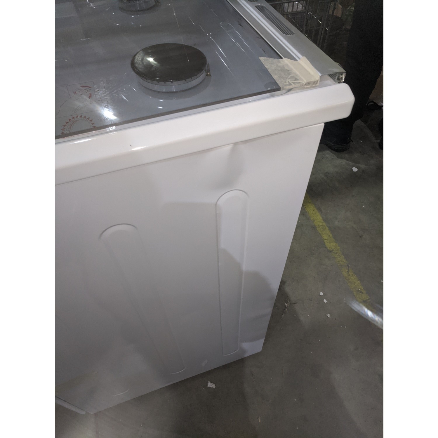 GRADE A3 Hotpoint CH60GCIW Carrick Double Oven 60cm Gas Cooker