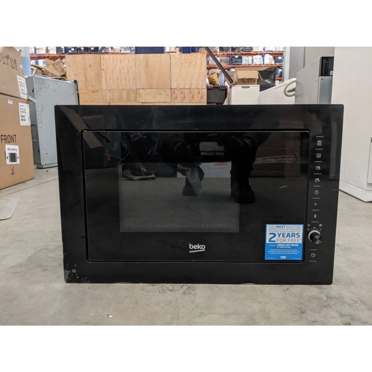 GRADE A2 - Beko MGB25333BG 900W 25L Built-in Microwave And Grill - Black