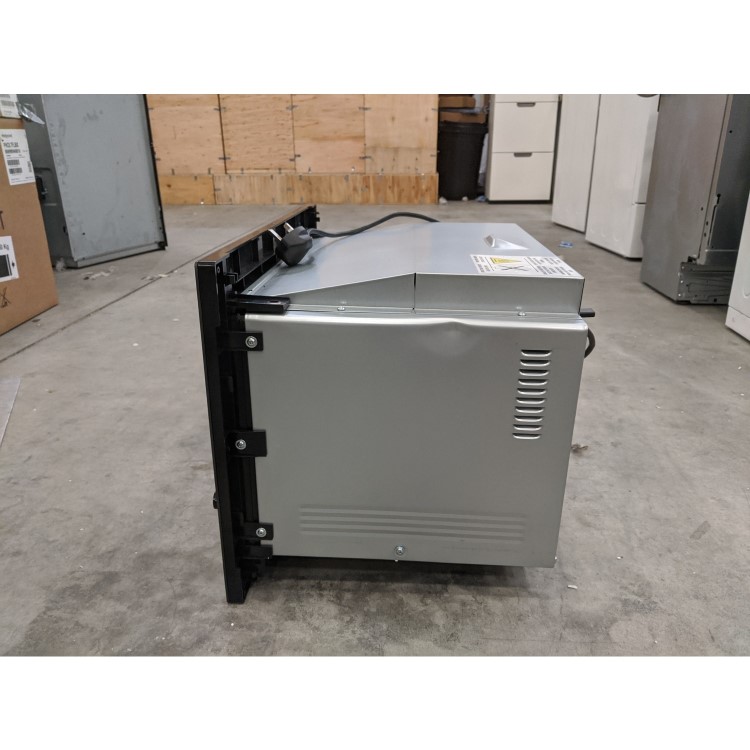 GRADE A2 - Beko MGB25333BG 900W 25L Built-in Microwave And Grill - Black