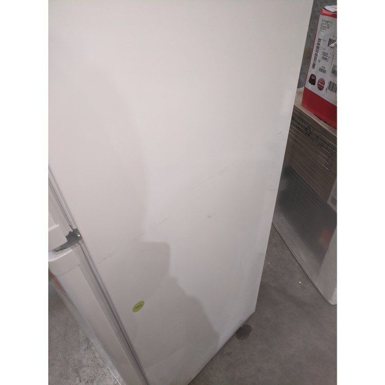 GRADE A3 - Hotpoint HBNF5517W Aquarius 225 Litre Freestanding Fridge Freezer 50/50 Split Frost Free 55cm Wide - White