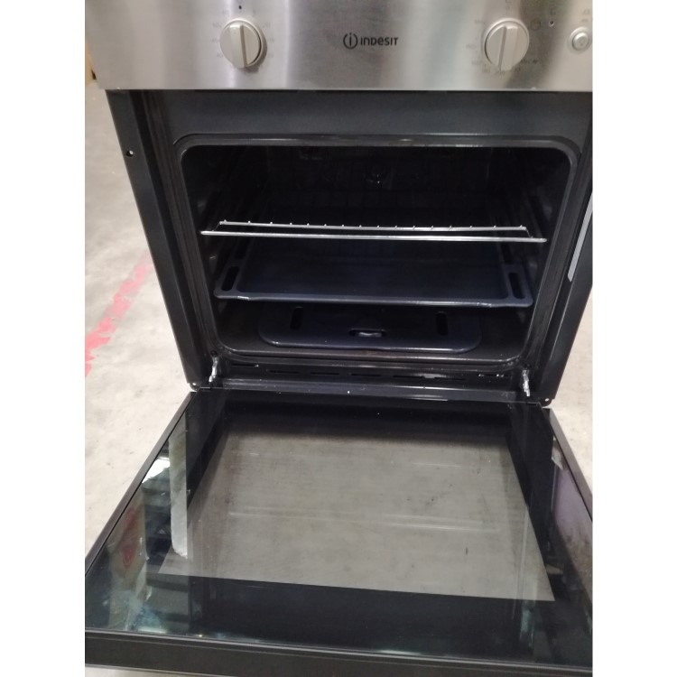 GRADE A3 - Indesit IGW620IXUK 66 Litre Gas Built-in Single Oven - Stainless Steel