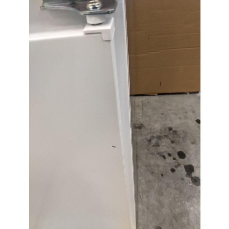GRADE A2 - Hotpoint HMCB7030AADF 264 Litre Integrated Fridge Freezer 70/30 Split 177cm Tall A+ Energy Rating 54cm Wide - White