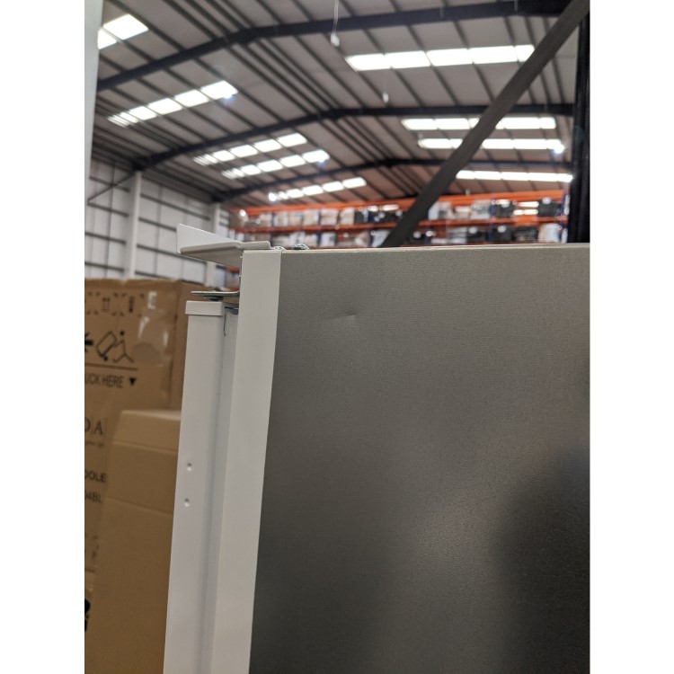 GRADE A2 - Hotpoint HMCB7030AADF 264 Litre Integrated Fridge Freezer 70/30 Split 177cm Tall A+ Energy Rating 54cm Wide - White
