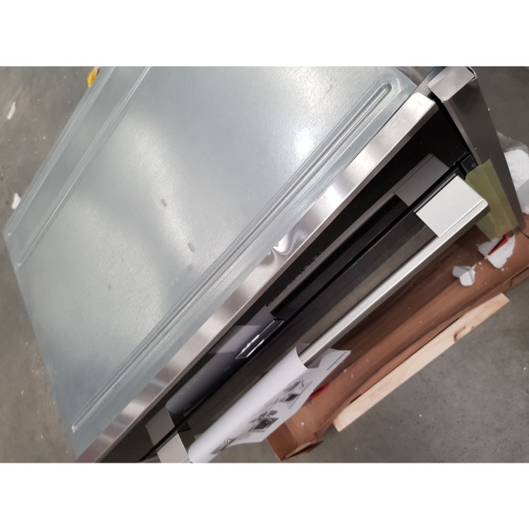 GRADE A3 - NEFF B57CR22N0B N70 Slide & Hide Electric Built-in Single Oven Stainless Steel