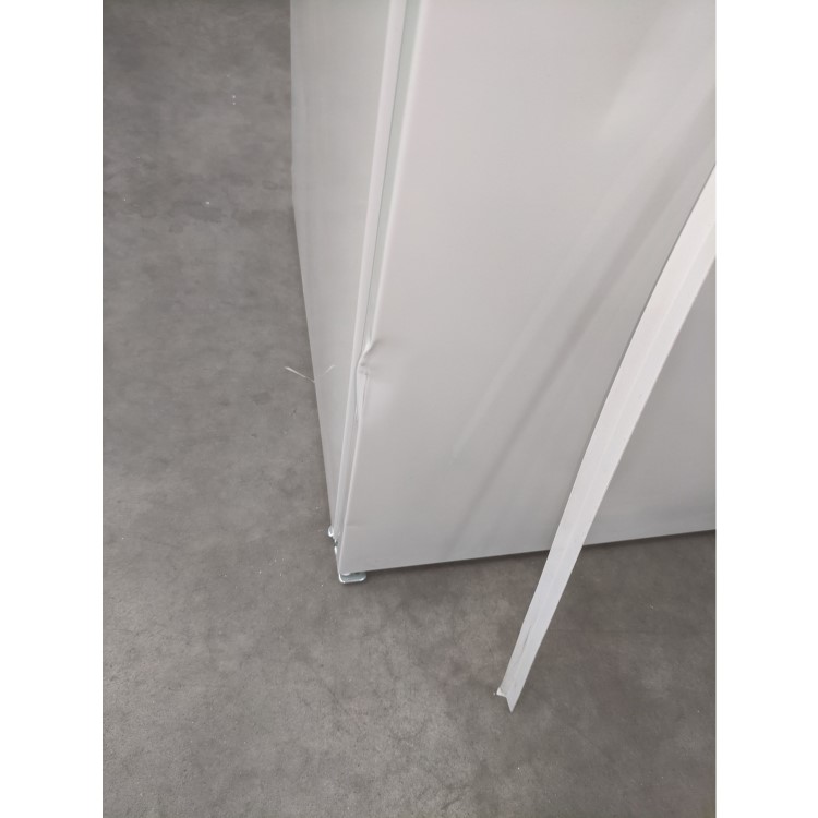 GRADE A3 - Zanussi ZBA15021SV In-Column Larder Fridge - Sliding Rail - 88cm Height