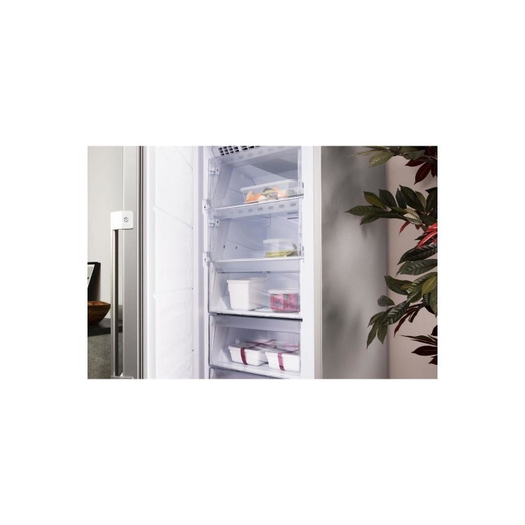 HOTPOINT UH8F1CW 260 Litre Freestanding Upright Freezer 188cm Tall Frost Free 59.5cm Wide - White