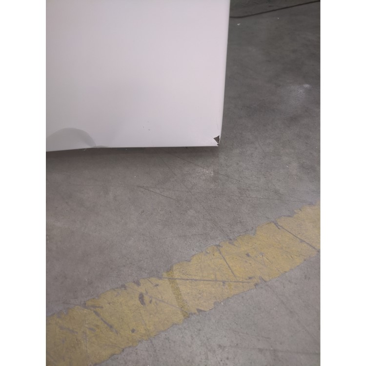 GRADE A3 - Candy CMCH202EL 200 Litre Chest Freezer 56cm Deep A+ Energy Rating 98cm Wide - White