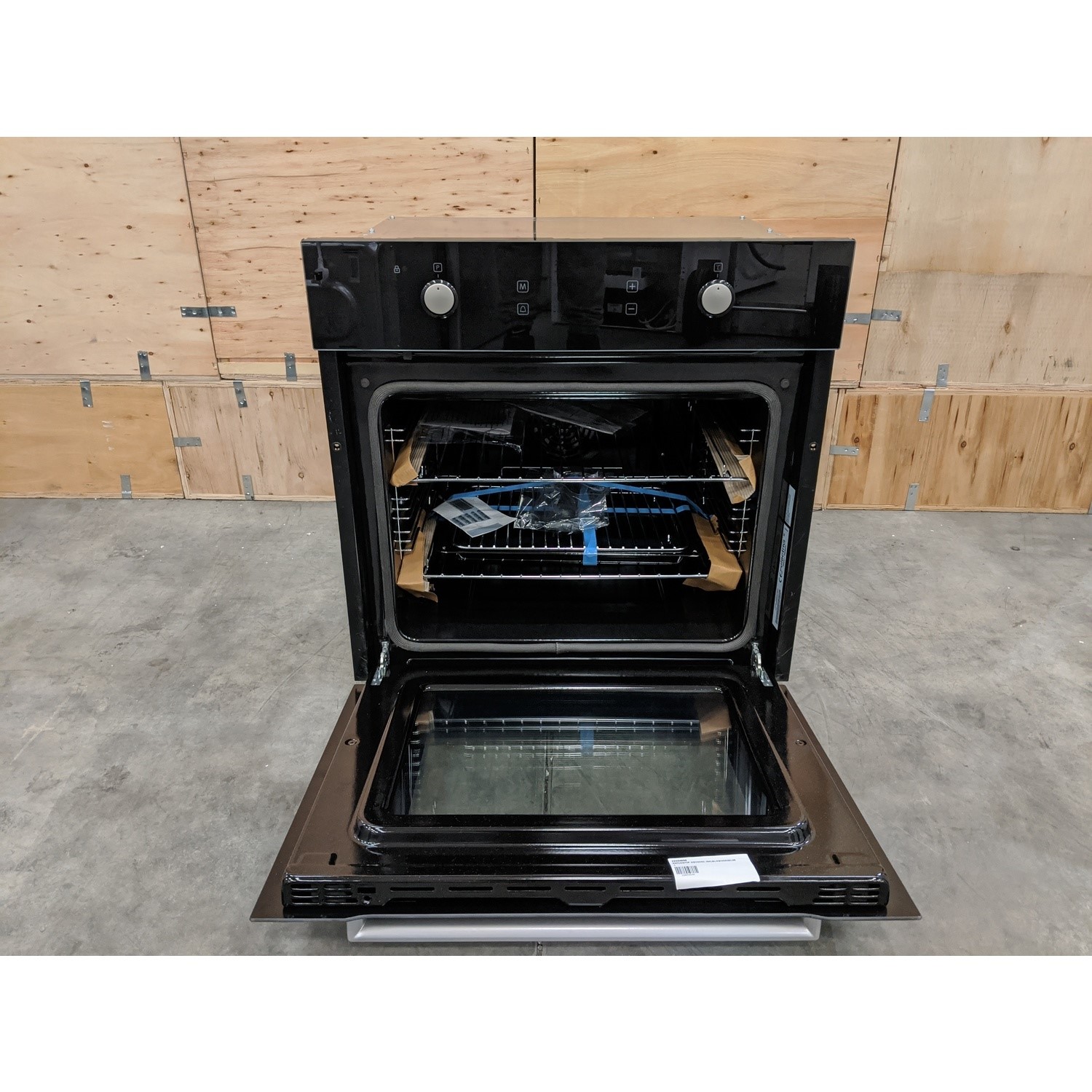 GRADE A3 electriQ 68L Pyrolytic Self Cleaning Electric Single Oven in