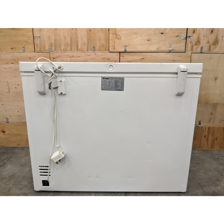 GRADE A3 - Candy CMCH202EL 200 Litre Chest Freezer 56cm Deep A+ Energy Rating 98cm Wide - White