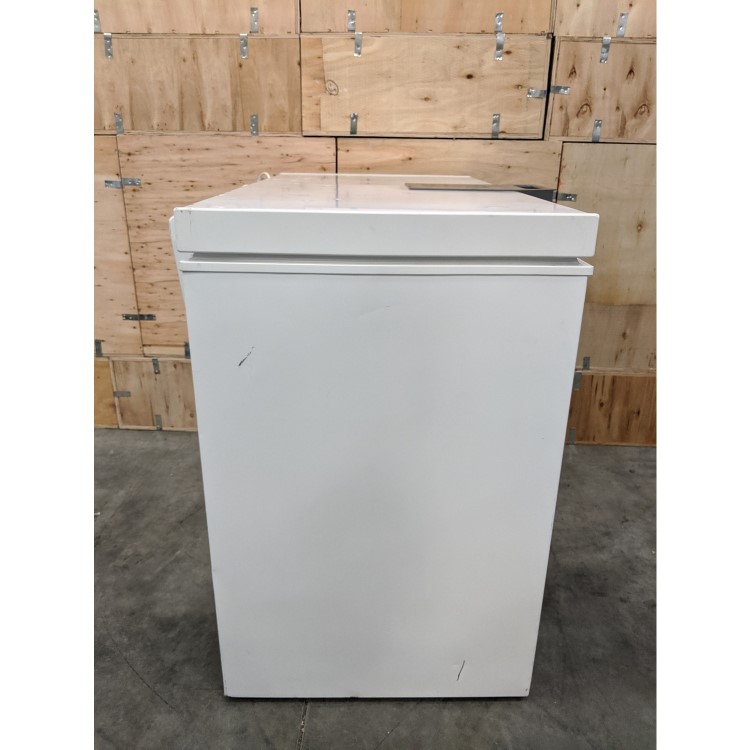 GRADE A3 - Candy CMCH202EL 200 Litre Chest Freezer 56cm Deep A+ Energy Rating 98cm Wide - White