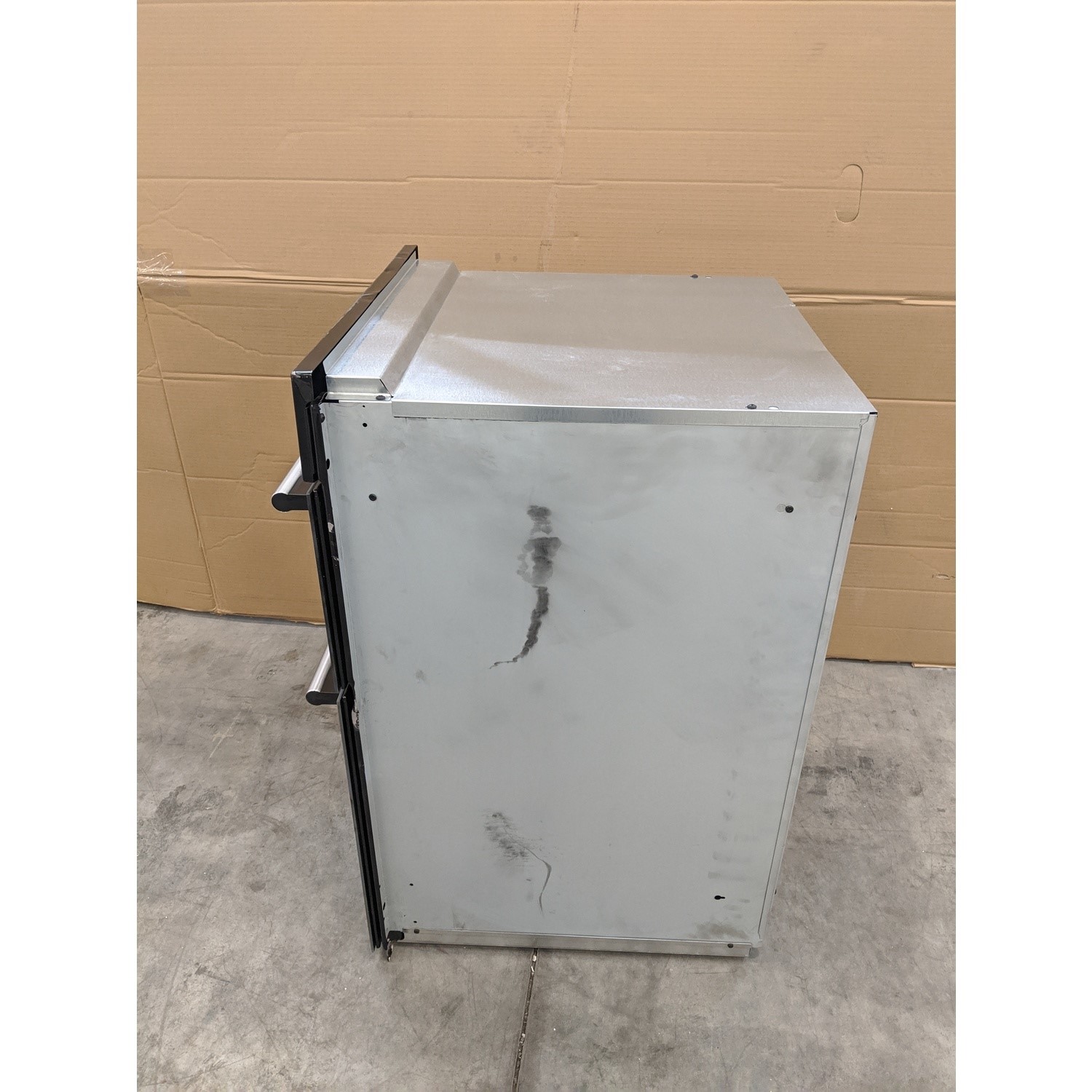 GRADE A3 Hotpoint DD2540BL Newstyle Electric Builtin Double Oven Black 77772525/1/DD2540BL