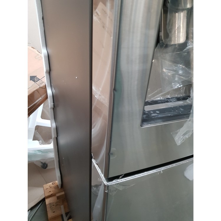 GRADE A3 - Samsung RF56J9040SR 482L Frost Free American Freestanding Fridge Freezer - Stainless Steel