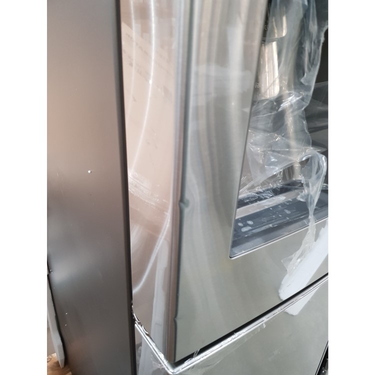 GRADE A3 - Samsung RF56J9040SR 482L Frost Free American Freestanding Fridge Freezer - Stainless Steel