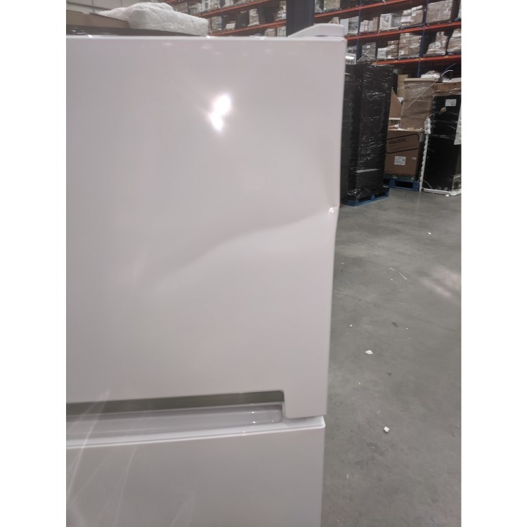 GRADE A3 - Beko RDSA240K20W 223 Litre Freestanding Fridge Freezer Top Mount 80/20 Split A+ Energy Rating 55cm Wide - White