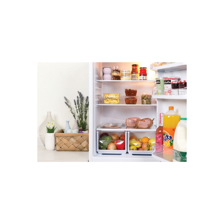 GRADE A3 - INDESIT IBD5517W 234 Litre Freestanding Fridge Freezer 50/50 Split A+ Energy Rating 55cm Wide - White