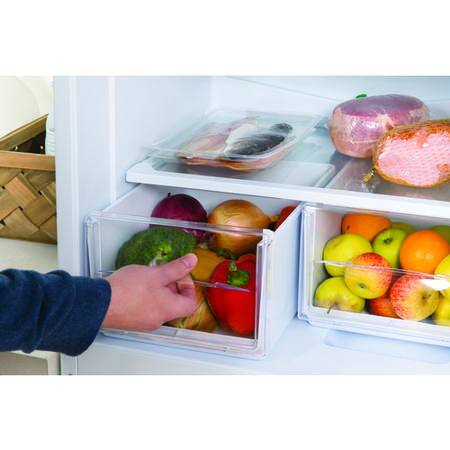 GRADE A3 - INDESIT IBD5517W 234 Litre Freestanding Fridge Freezer 50/50 Split A+ Energy Rating 55cm Wide - White