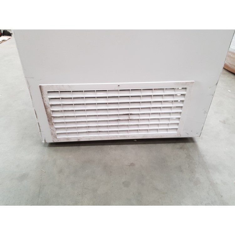GRADE A3 - Whirlpool WHM3111 312 Litre Chest Freezer - White