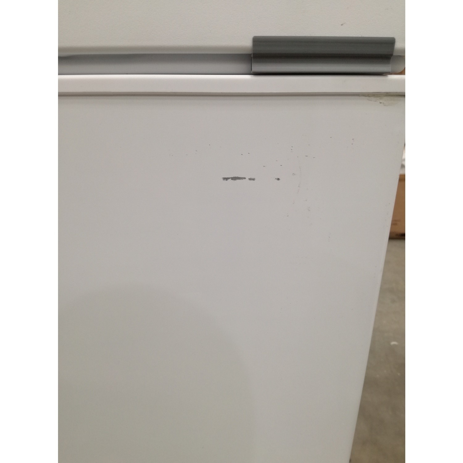 GRADE A3 Hotpoint CS1A300HFA 311 Litre Chest Freezer 70cm Deep Low