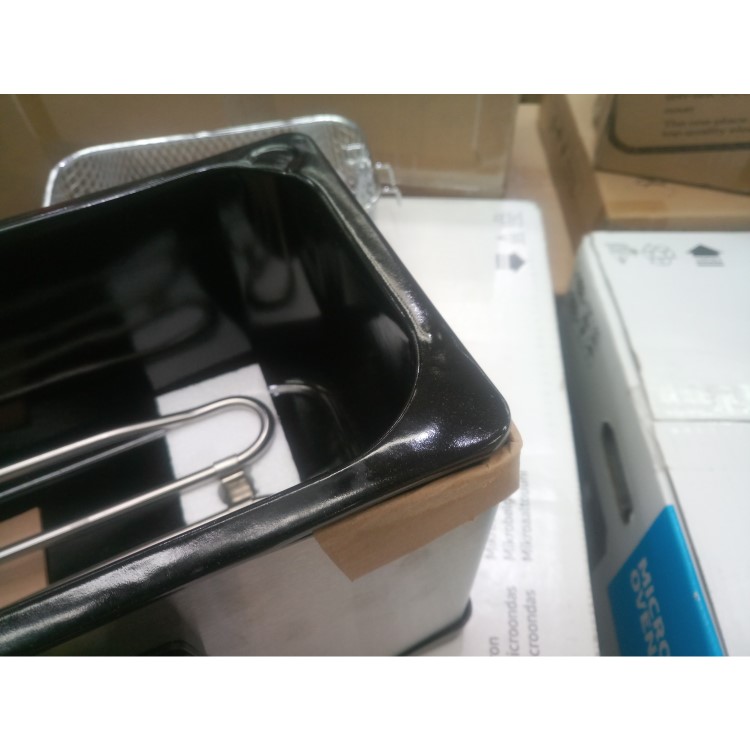 GRADE A2 - Russell Hobbs 19771 3L Deep Fat Fryer - Stainless Steel