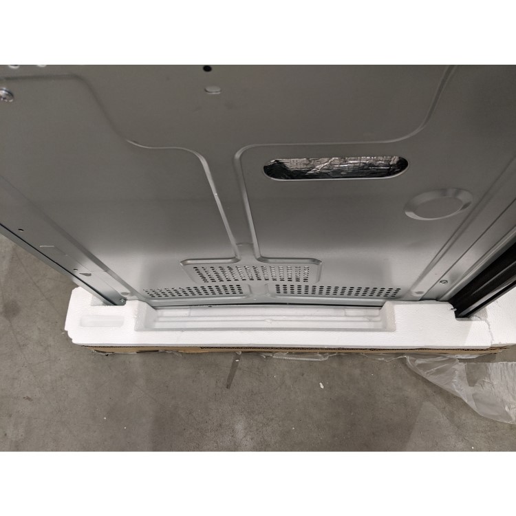 GRADE A2 - Samsung NV70K1340BS 70L Built In Electric Single Oven Stainless Steel