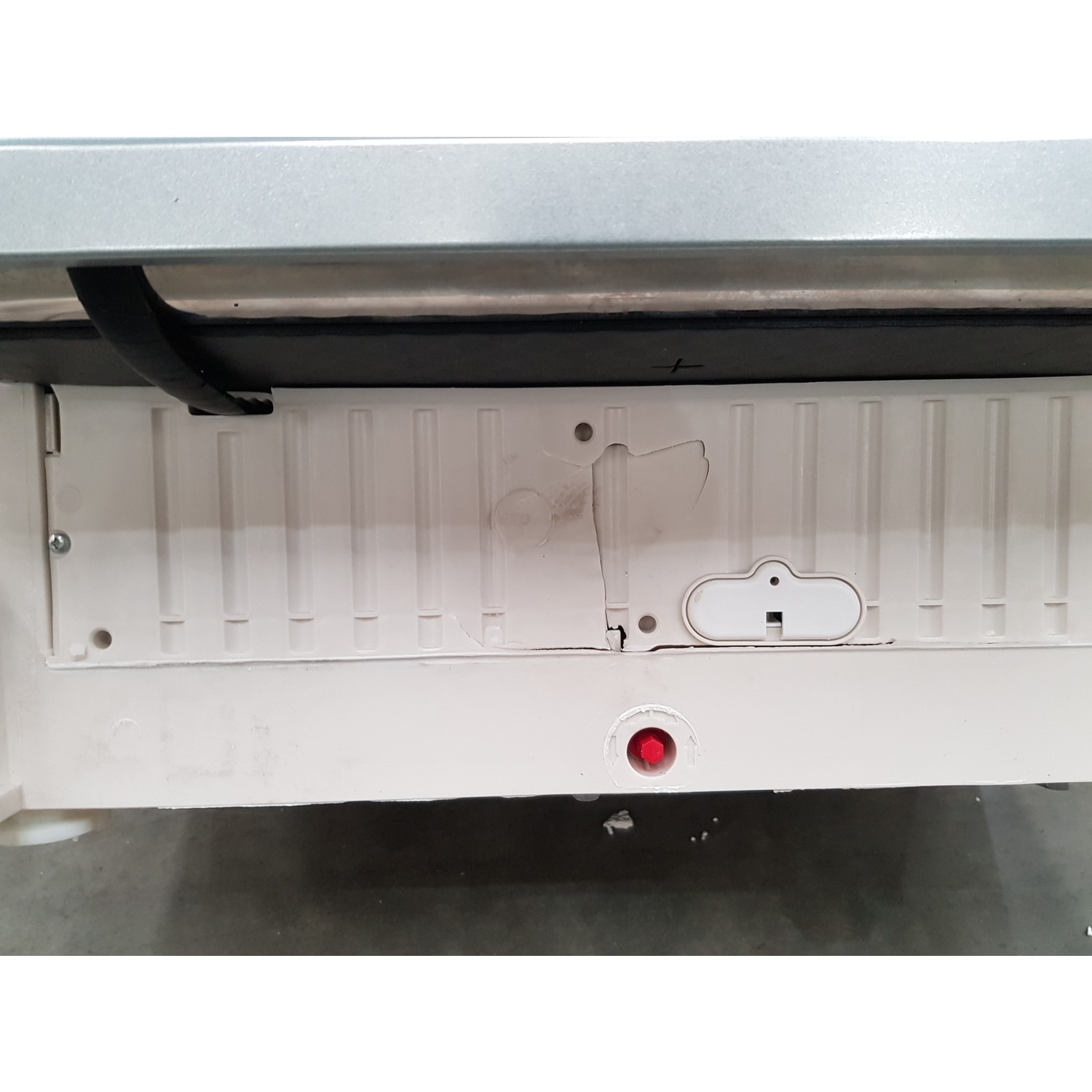 Hotpoint integrated on sale dishwasher ltb4b019