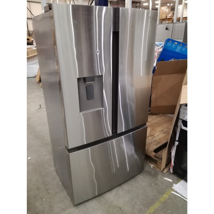 GRADE A3 - Hisense RF702N4IS1 French Door Style American Fridge Freezer With Plumbed Water Dispenser - Stainless Steel