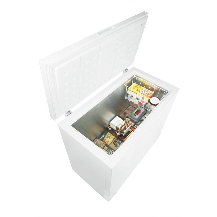 GRADE A3 - electriQ EQCHESTMB198 198 Litre Chest Freezer 52cm Deep A+ Energy Rating 90cm Wide - White