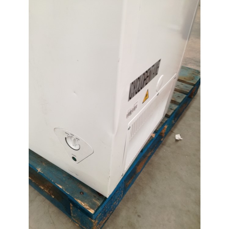 GRADE A3 - electriQ EQCHESTMB198 198 Litre Chest Freezer 52cm Deep A+ Energy Rating 90cm Wide - White