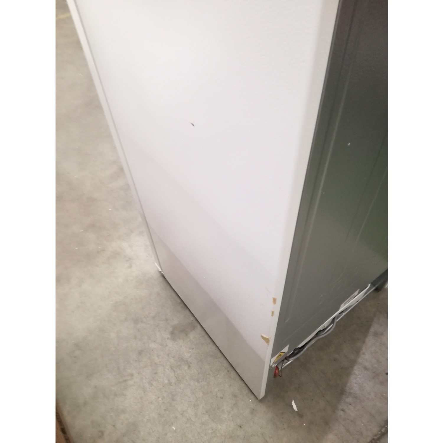 GRADE A3 electriQ 235 Litre Freestanding Larder Fridge 142cm Tall A+