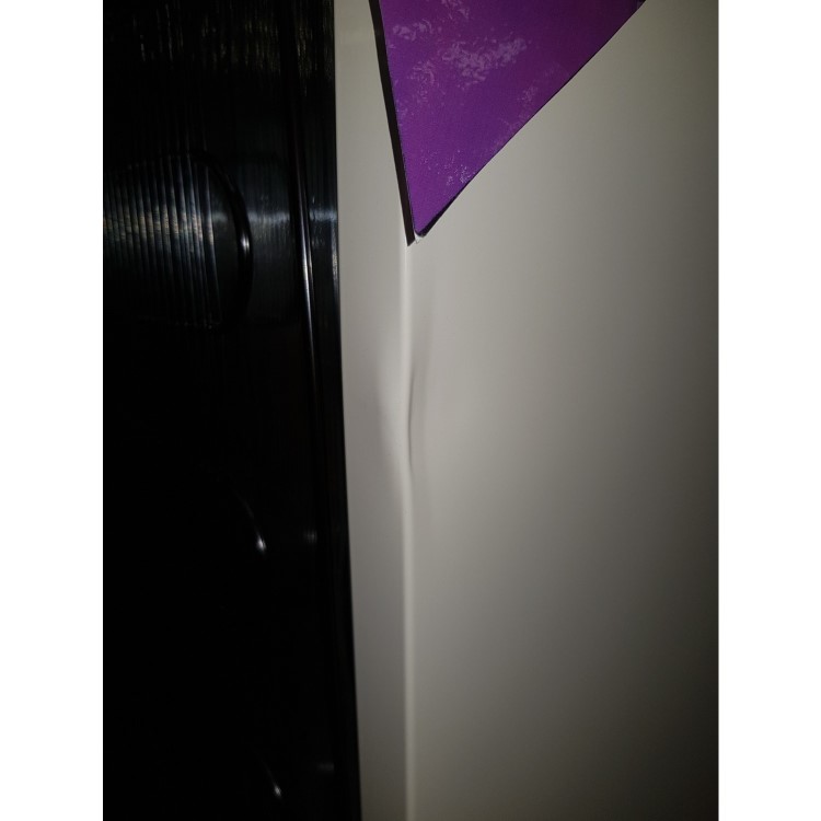 GRADE A2 - Montpellier MAB345C 305 Litre Freestanding Fridge Freezer Retro Top Mount 80/20 Split Frost Free 60cm Wide - Cream