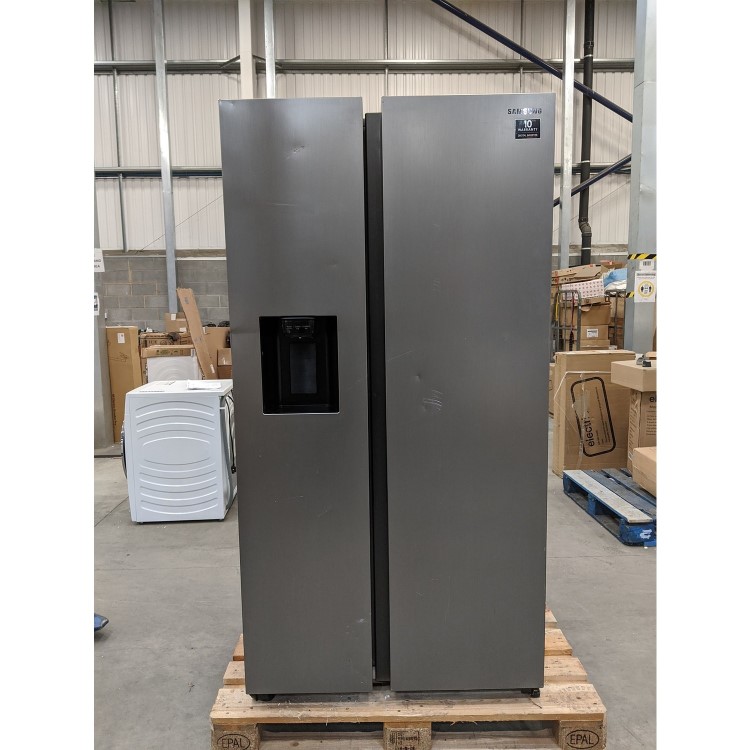 GRADE A3 - Samsung RS68N8230S9 617 Litre American Style Fridge Freezer Frost Free Ice Dispenser 2 Door 91cm Wide - Silver
