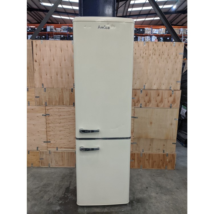 GRADE A3 - Amica FKR29653C Retro Style 60/40 250L Freestanding Fridge Freezer - Cream