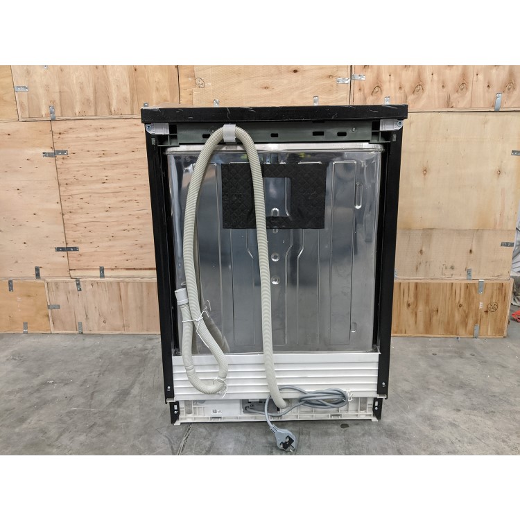 GRADE A3 - Beko DFN05310B 13 Place Freestanding Dishwasher With Quick Wash - Black