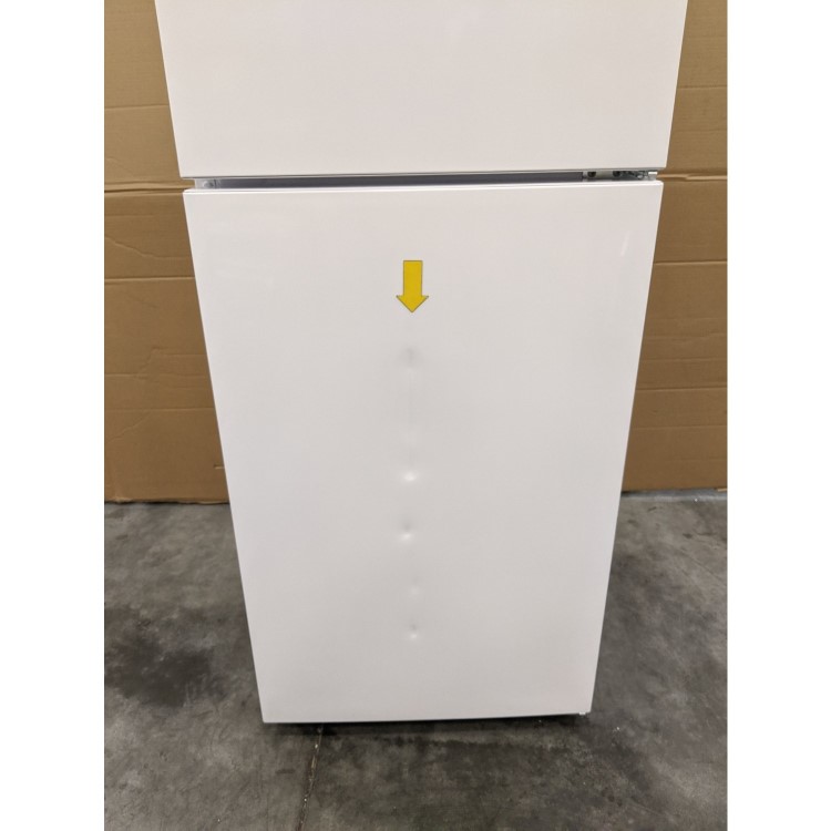 GRADE A3 - Amica FK2623F 237 Litre Freestanding Fridge Freezer 50/50 Split Frost Free 55cm Wide - White