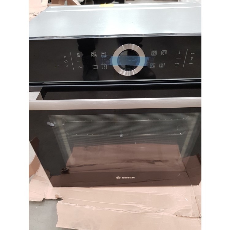 GRADE A2 - Bosch HBG674BB1B Serie 8 Multifunction Electric Single Oven with 71L Capacity - Black
