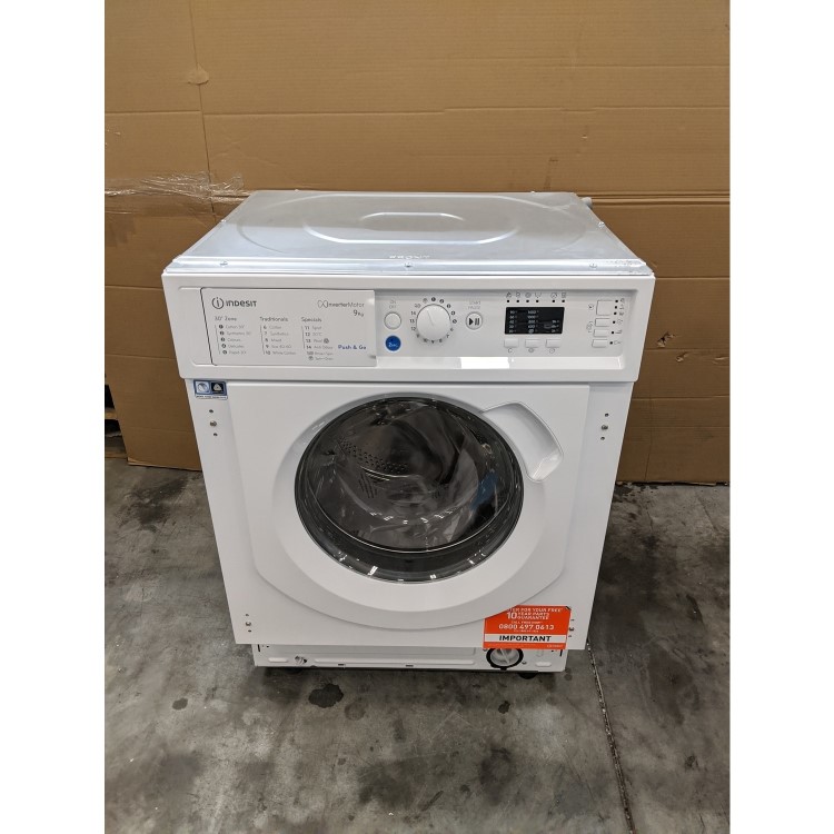 GRADE A3 - Indesit BIWMIL91484 9kg 1400rpm Integrated Washing Machine - White