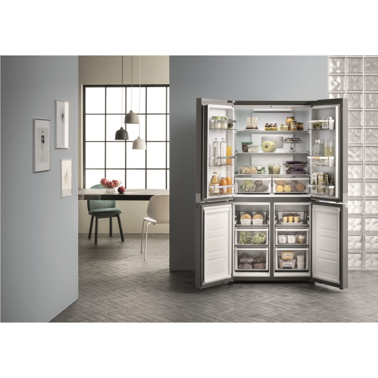 GRADE A1 - Hotpoint HQ9E1L American-style Frost Free Fridge Freezer With Touch Controls - Stainless Steel Look